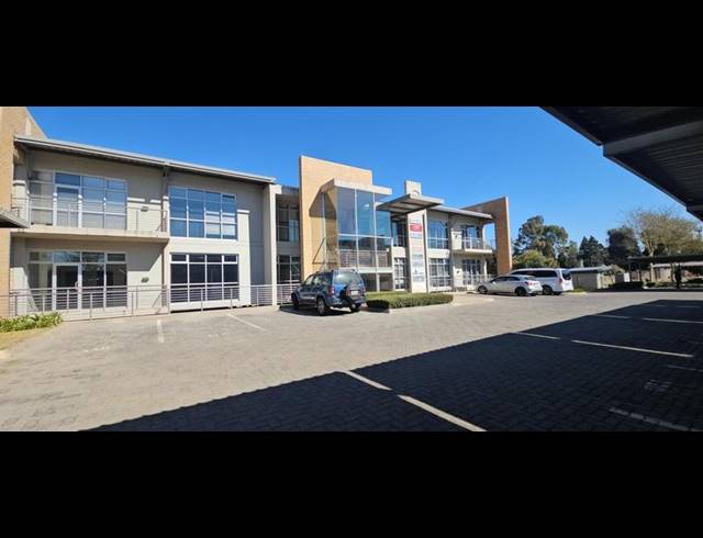 BUSINESS PROPERTY TO RENT IN CARLSWALD